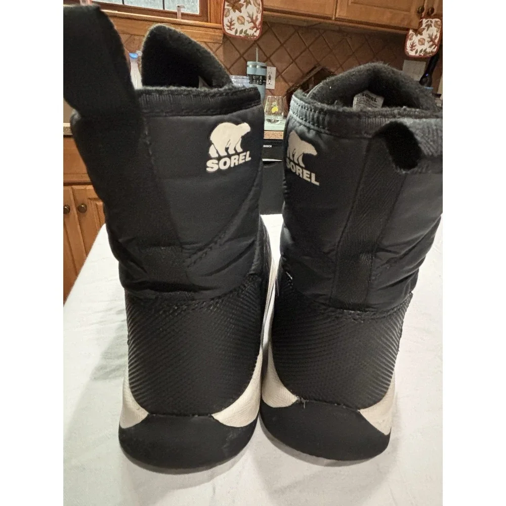 Sorel whitney ii